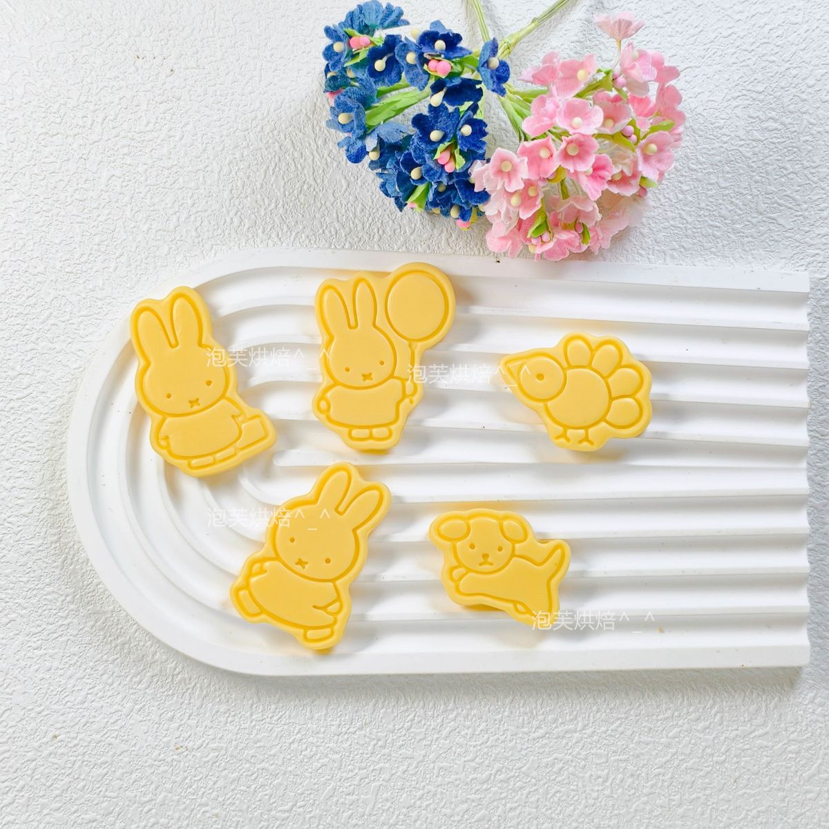 Cute 3D Press Cookie Mold with - đánh giá và giá Home Improvement Kids
